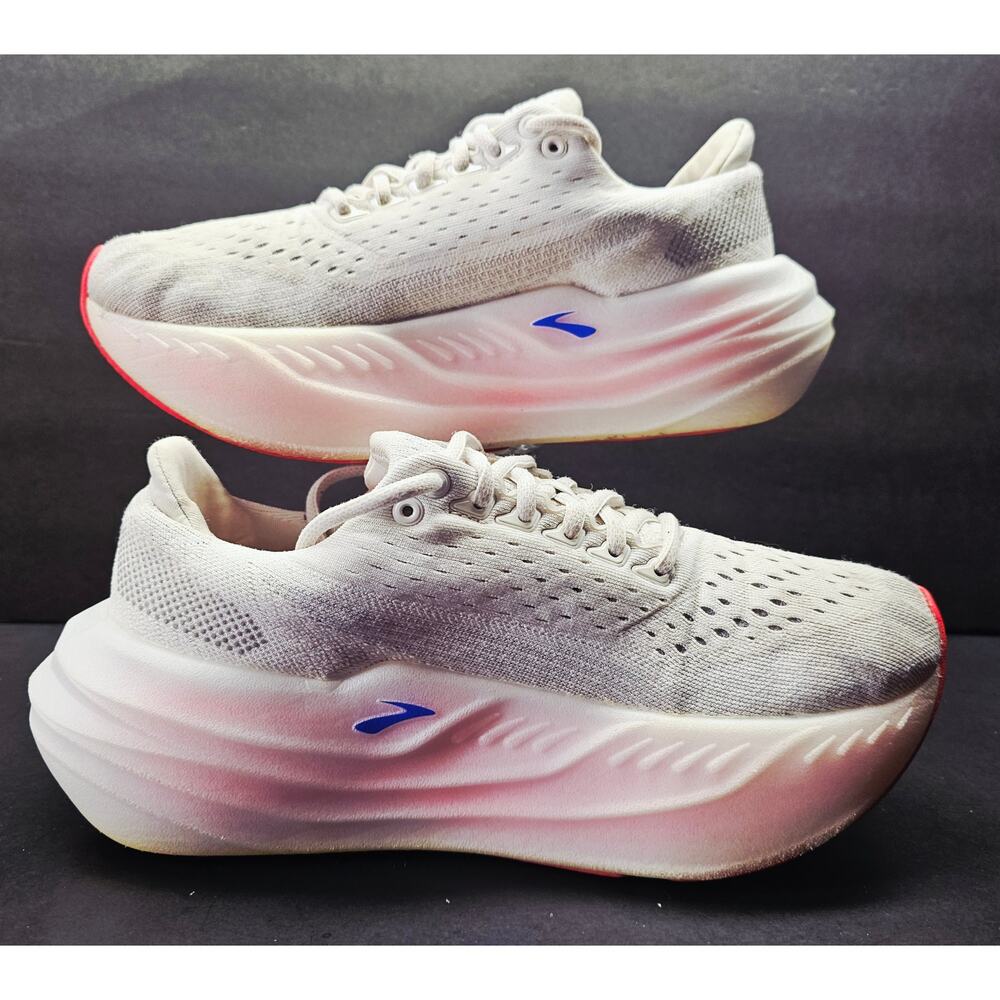 Brooks Women 7 Comfy footwear - Picture 3 of 10